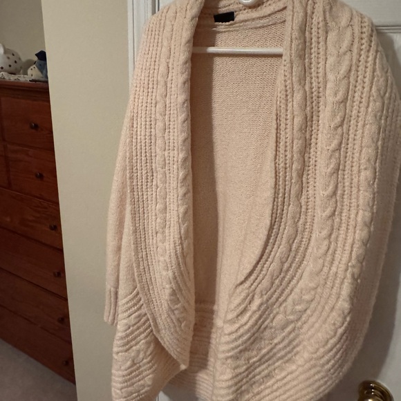 Torrid Cream Heavyweight Cable Knit Open-Front Cardigan (Very Warm! - Picture 2 of 5